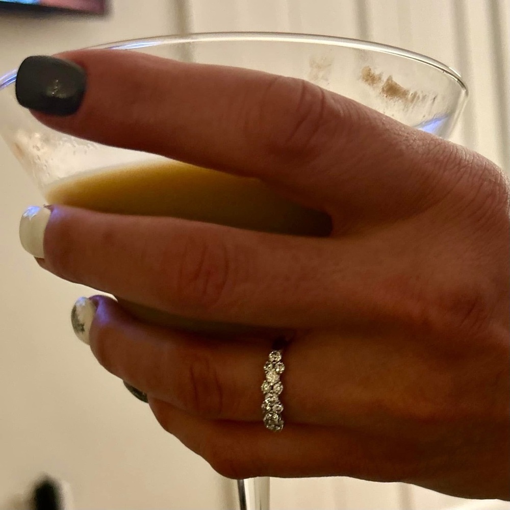 Elegant Silver Diamond Ring